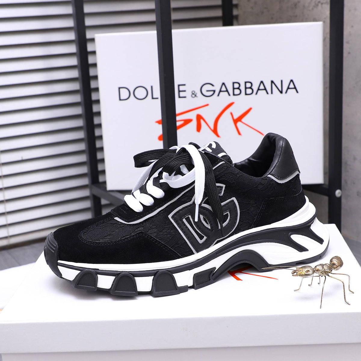 Dolce & Gabbana DG Couple's Suede Casual Sneakers