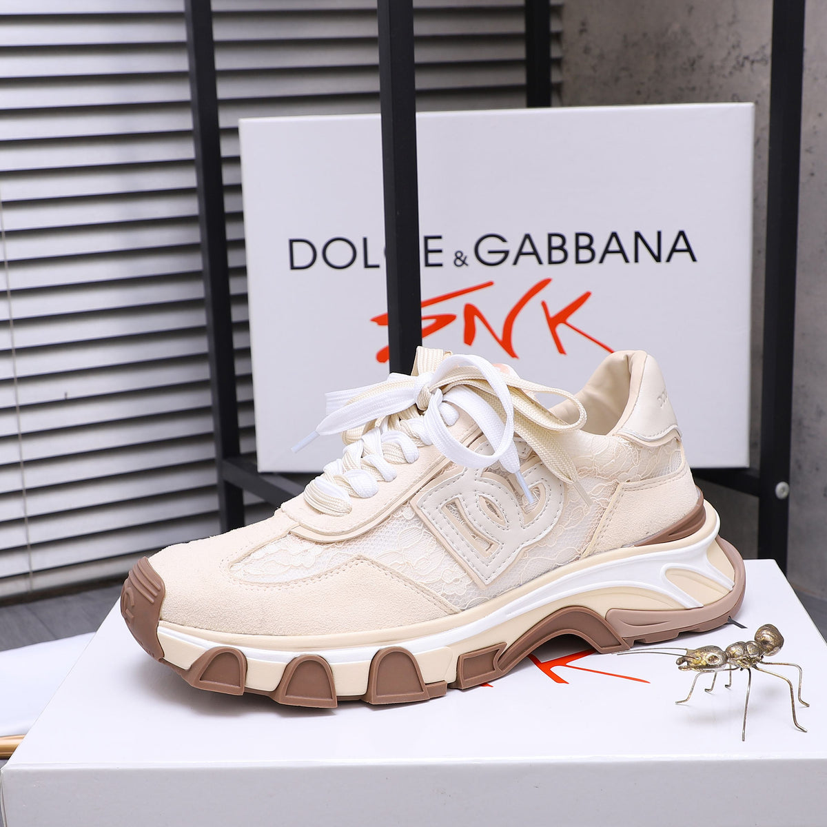 Dolce & Gabbana DG Couple's Suede Casual Sneakers