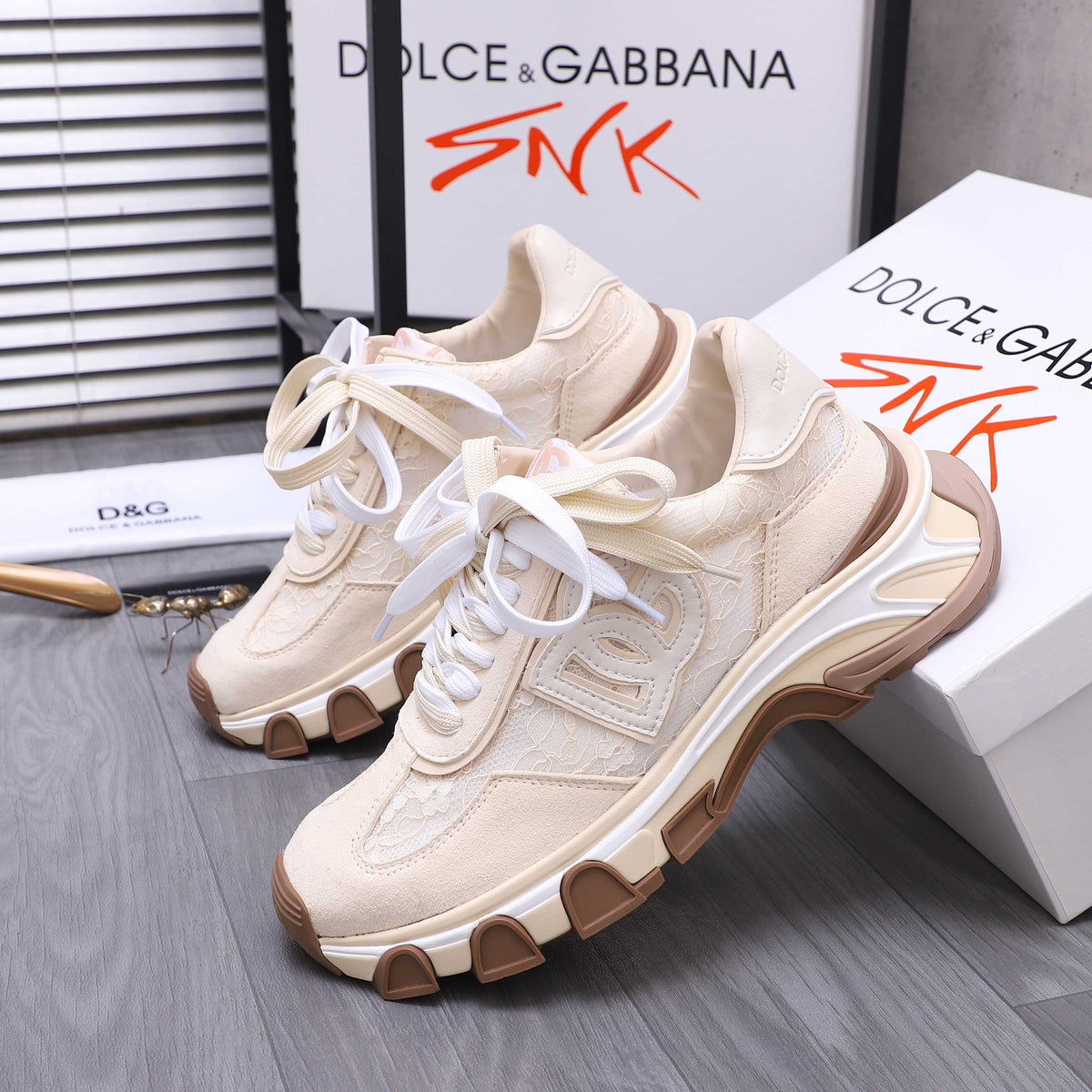 Dolce & Gabbana DG Couple's Suede Casual Sneakers