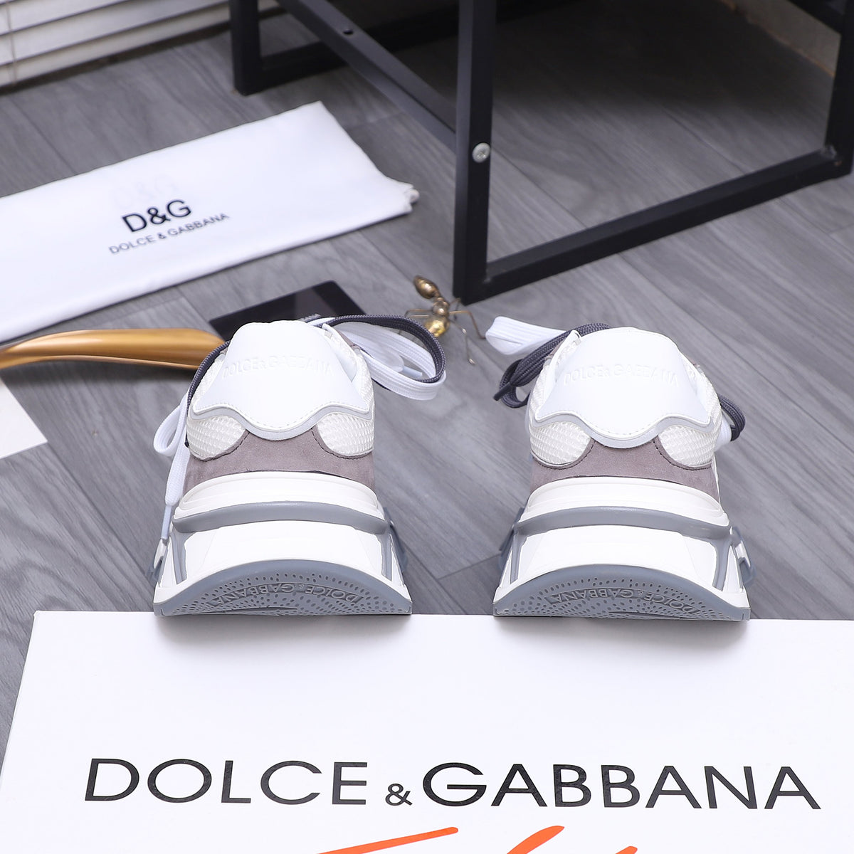 Dolce & Gabbana DG Couple's Suede Casual Sneakers
