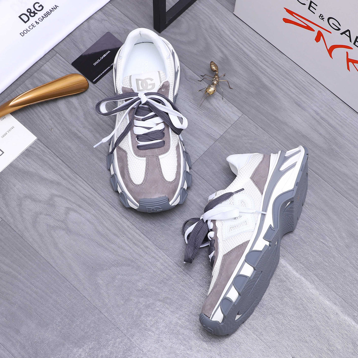 Dolce & Gabbana DG Couple's Suede Casual Sneakers