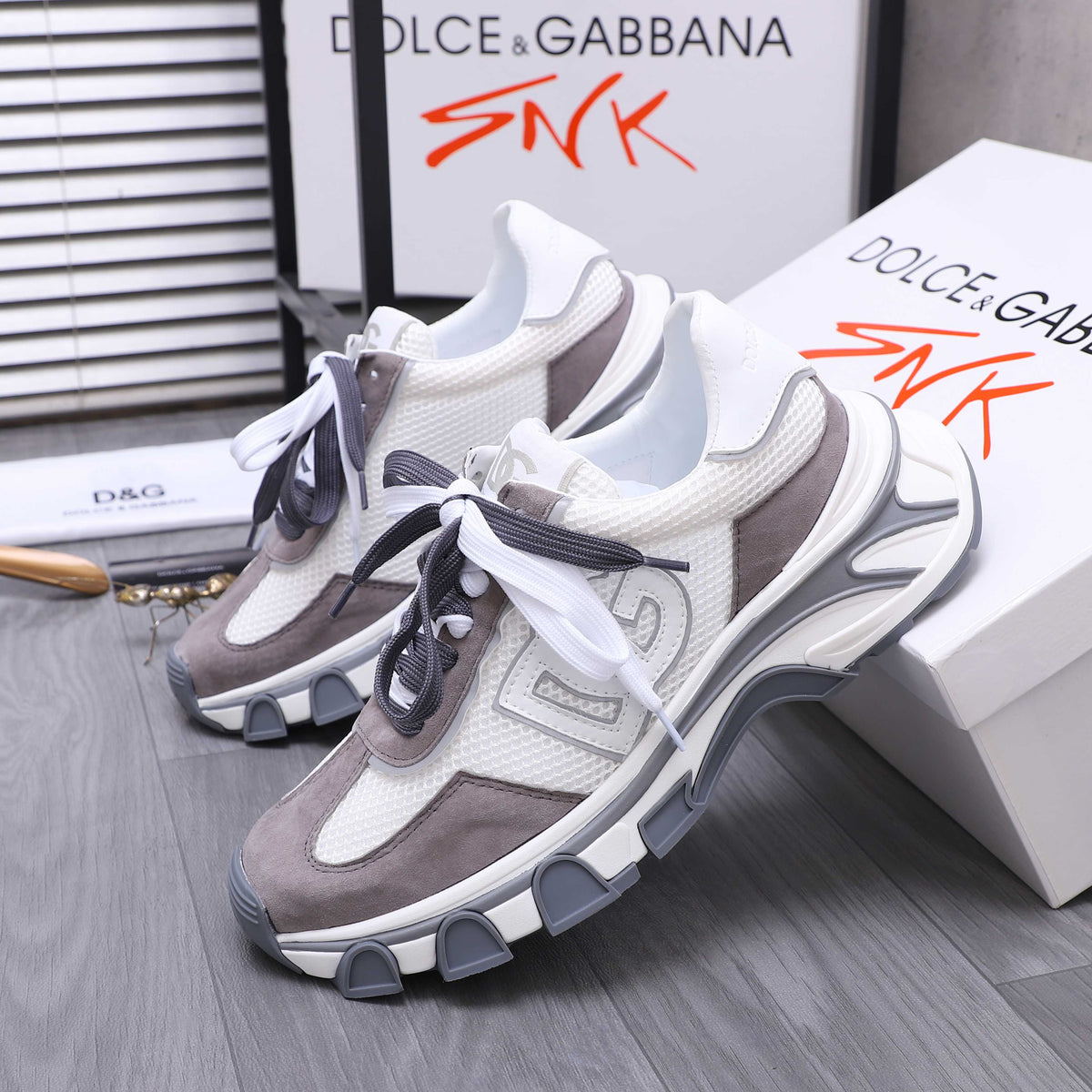 Dolce & Gabbana DG Couple's Suede Casual Sneakers