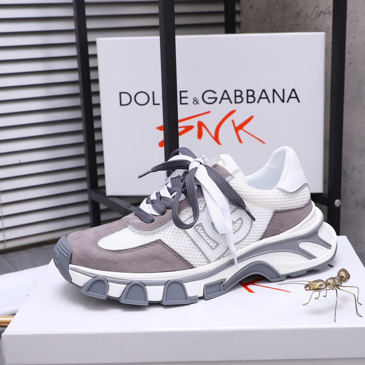 Dolce & Gabbana DG Couple's Suede Casual Sneakers