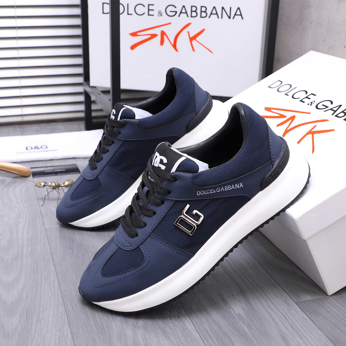Dolce & Gabbana DG Men's Lace-Up Casual Shoes