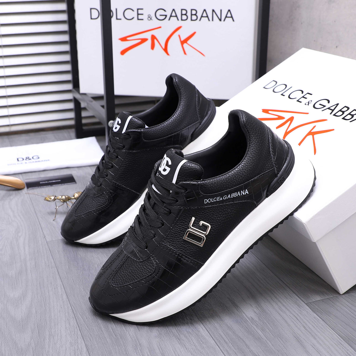 Dolce & Gabbana DG Men's Lace-Up Casual Shoes