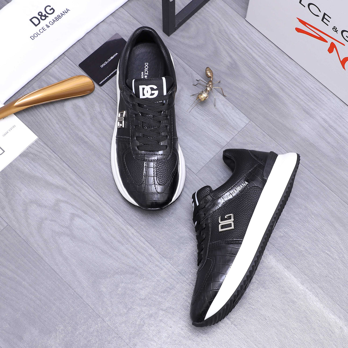 Dolce & Gabbana DG Men's Lace-Up Casual Shoes