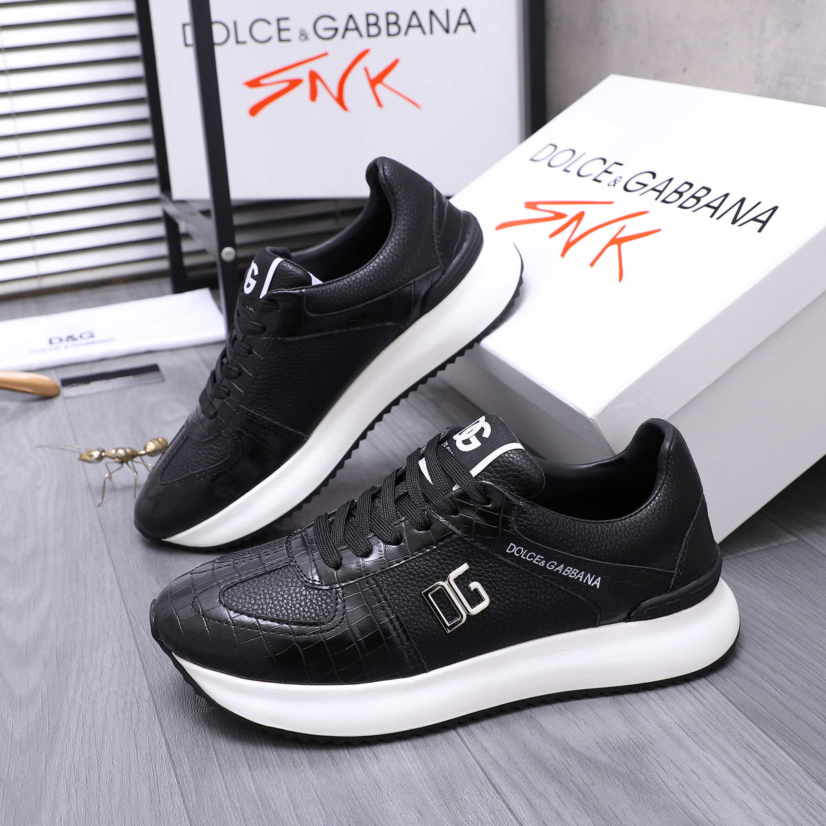 Dolce & Gabbana DG Men's Lace-Up Casual Shoes