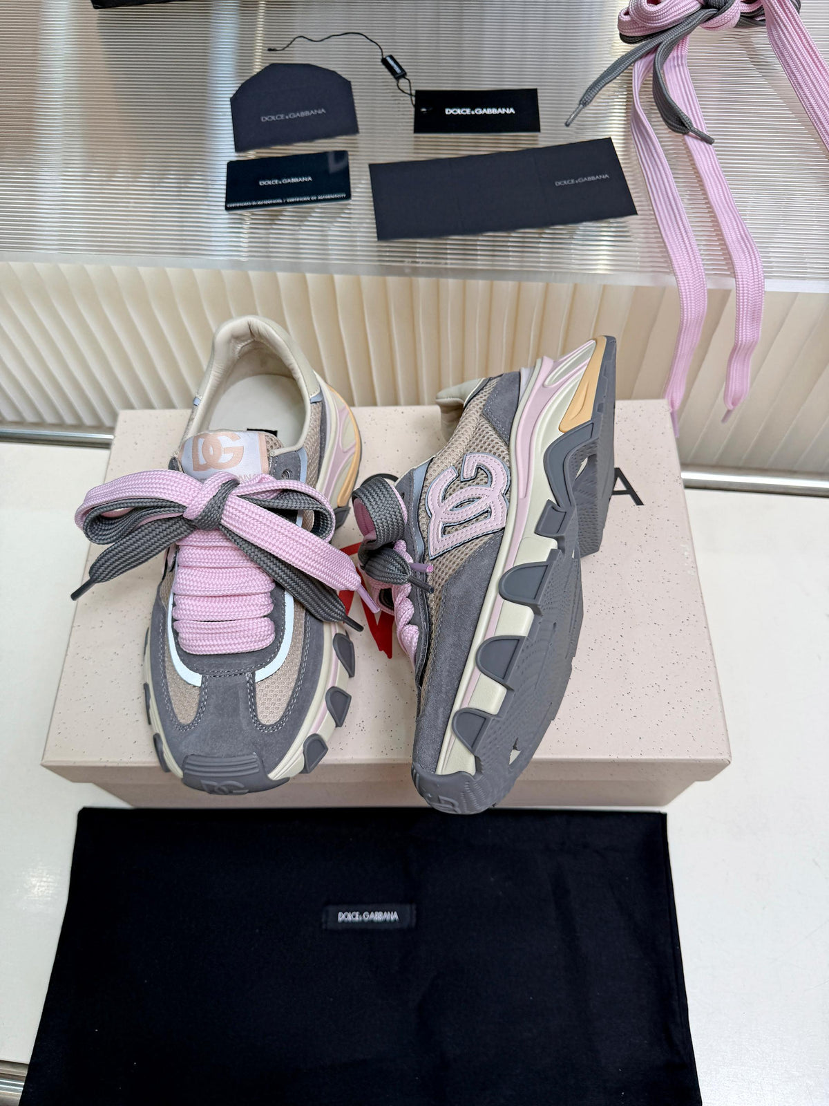 Dolce & Gabbana DG Couple's Oxford & Lace Sneakers