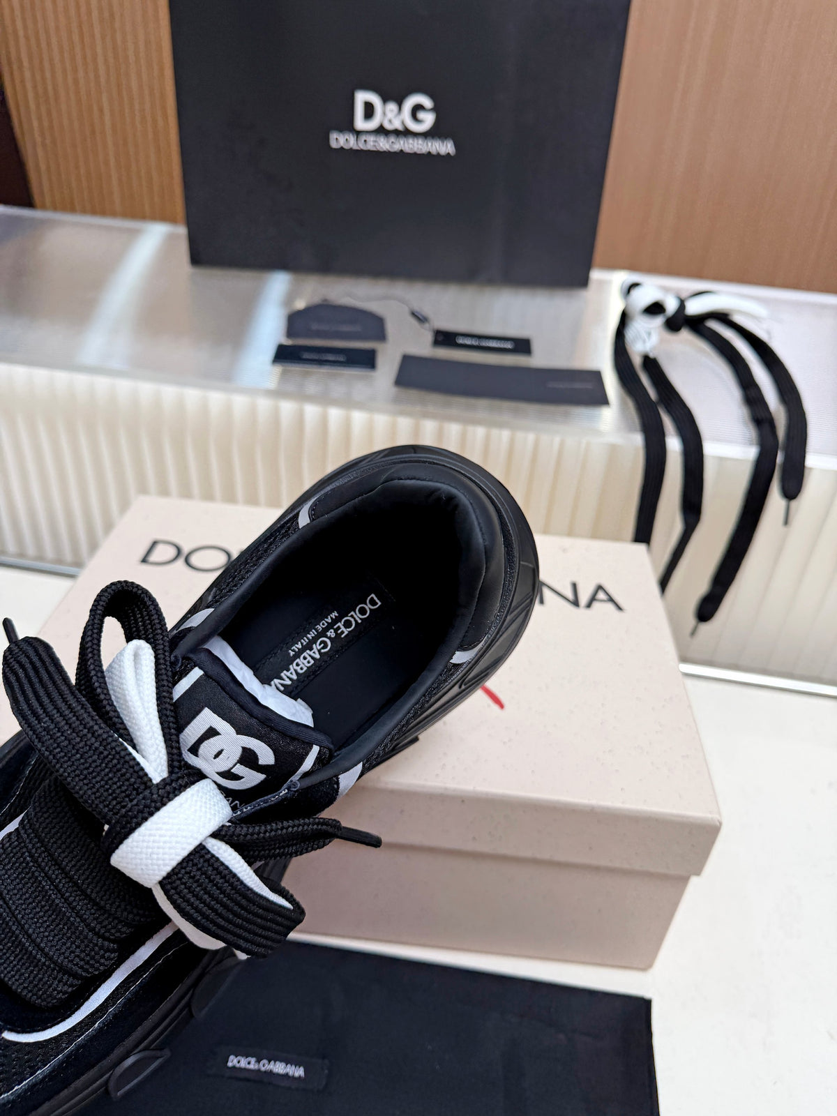 Dolce & Gabbana DG Couple's Oxford & Lace Sneakers