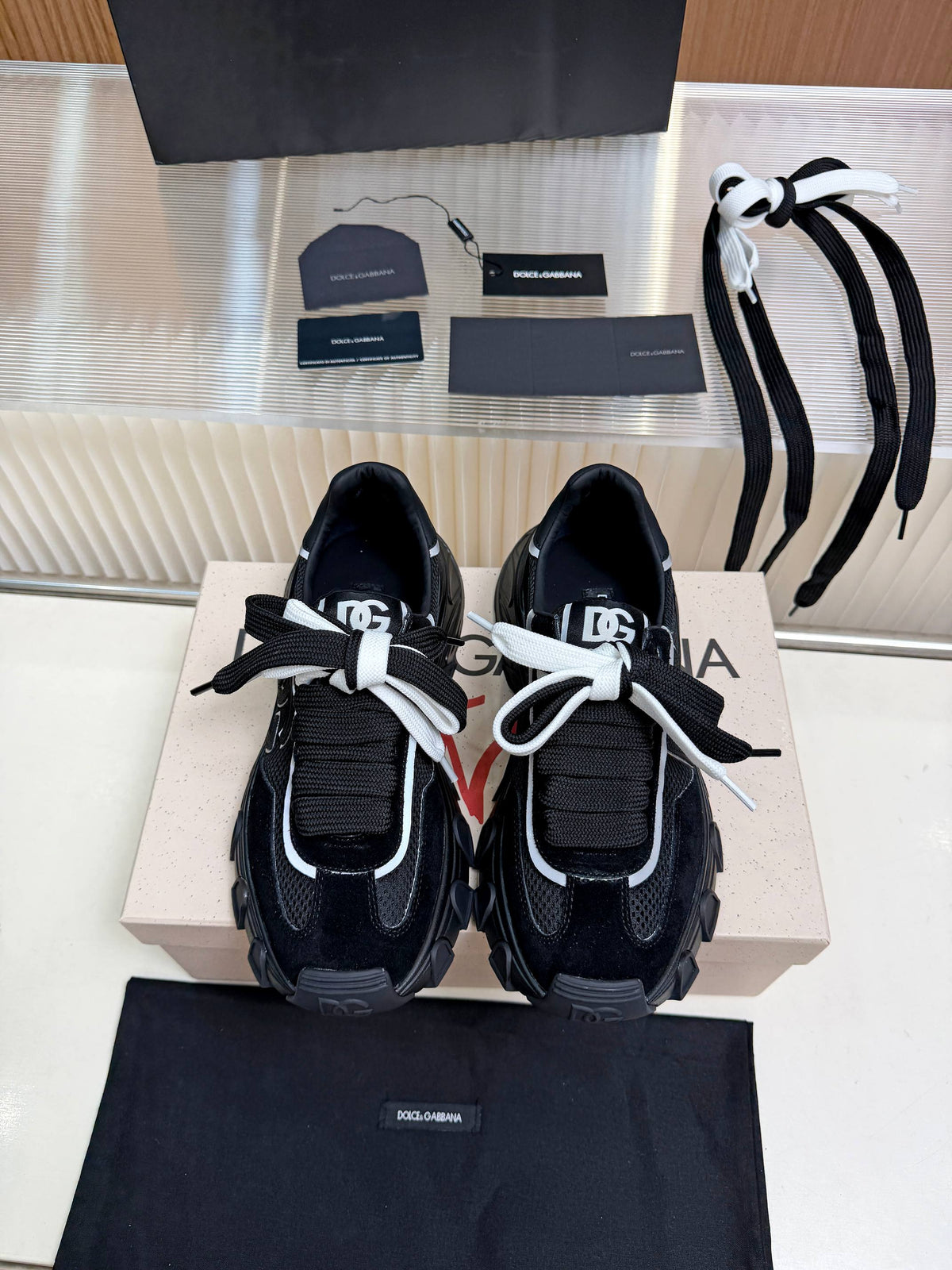 Dolce & Gabbana DG Couple's Oxford & Lace Sneakers