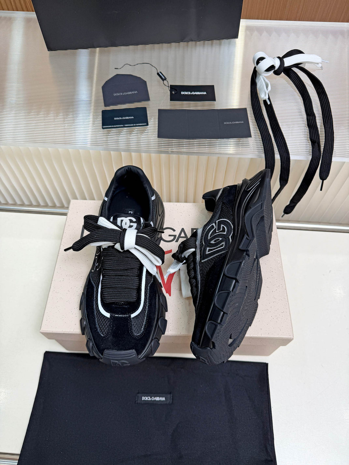 Dolce & Gabbana DG Couple's Oxford & Lace Sneakers