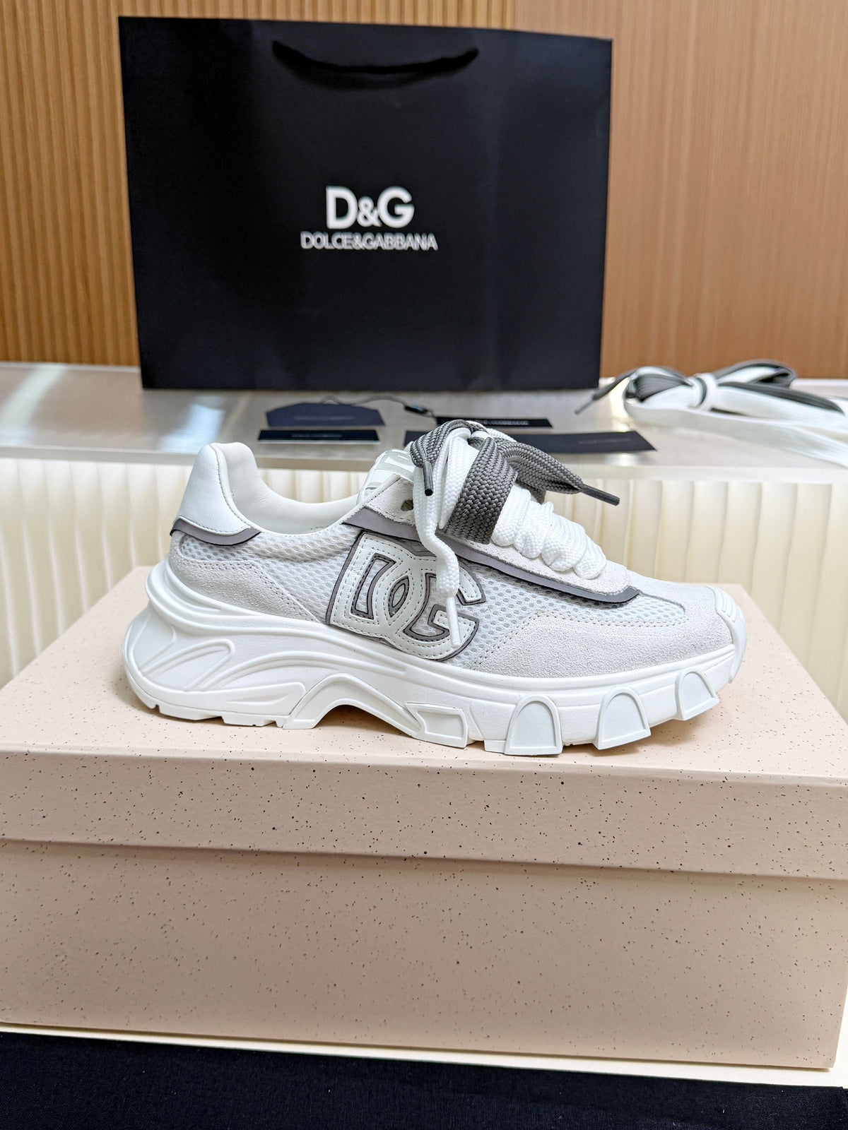 Dolce & Gabbana DG Couple's Oxford & Lace Sneakers