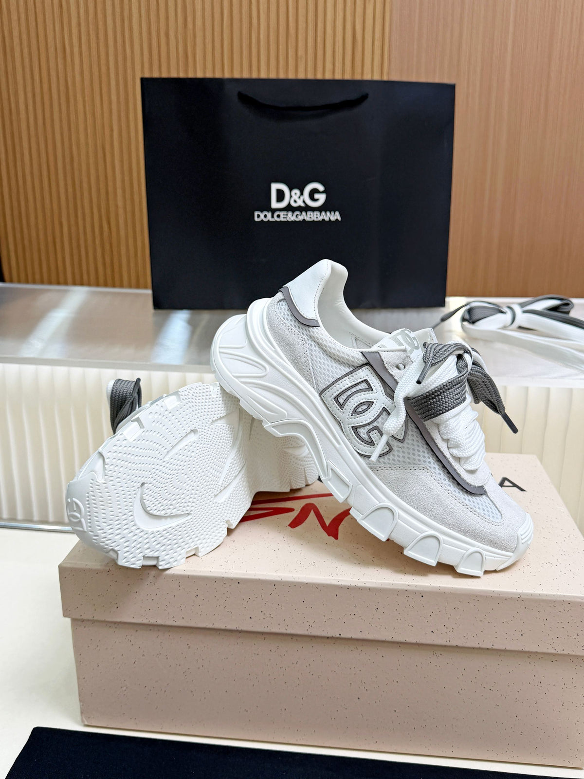 Dolce & Gabbana DG Couple's Oxford & Lace Sneakers