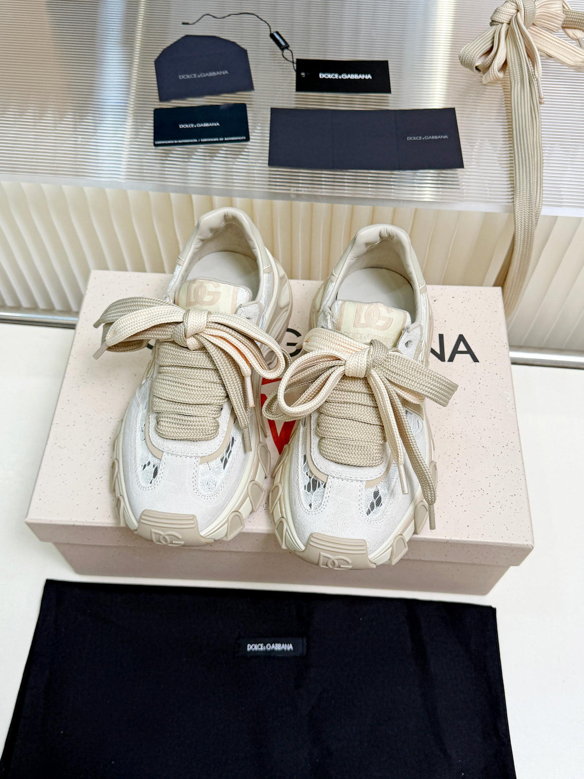 Dolce & Gabbana DG Couple's Oxford & Lace Sneakers