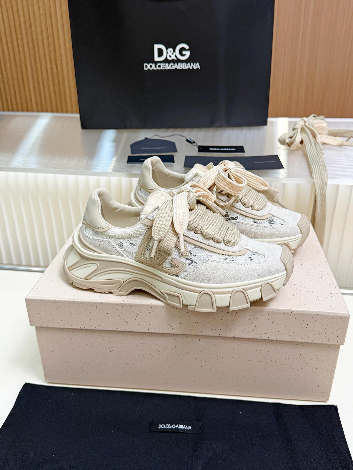 Dolce & Gabbana DG Couple's Oxford & Lace Sneakers