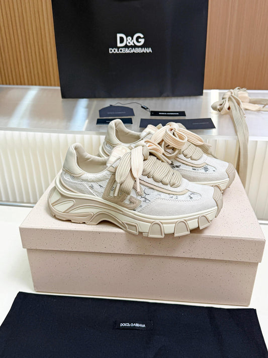 Dolce & Gabbana DG Couple's Oxford & Lace Sneakers
