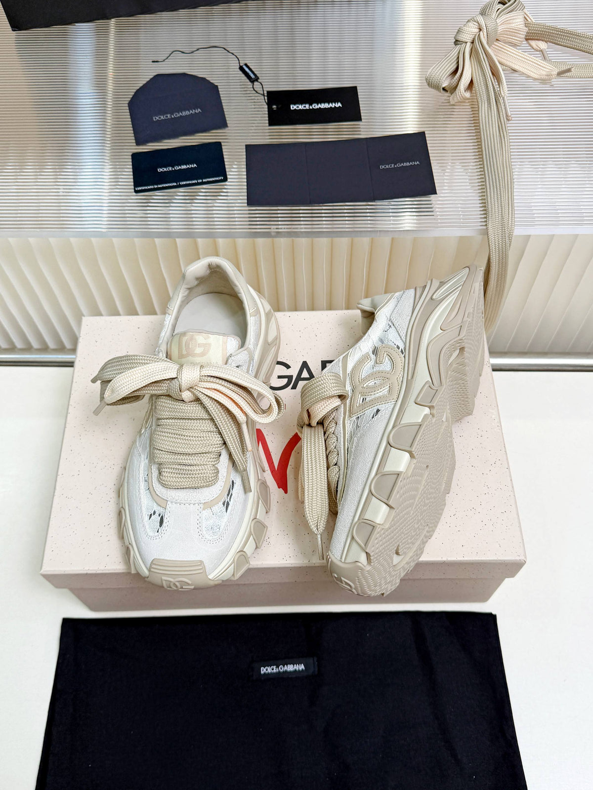 Dolce & Gabbana DG Couple's Oxford & Lace Sneakers