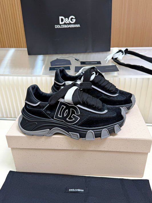 Dolce & Gabbana DG Couple's Oxford & Lace Sneakers