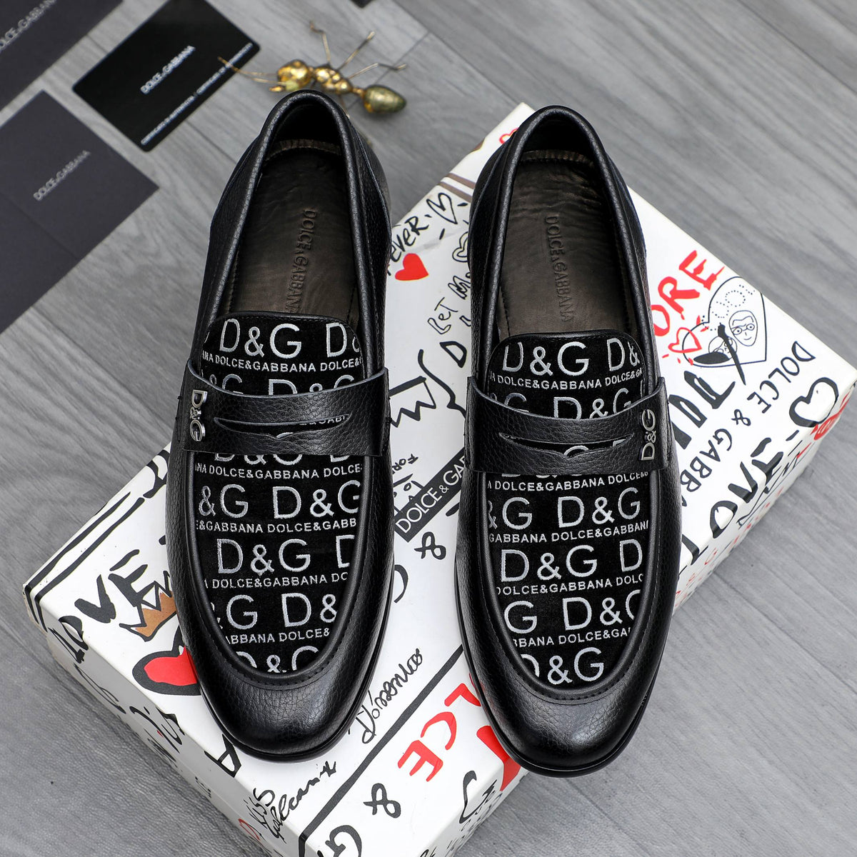 Dolce & Gabbana DG Men's Business Slip-On Dress Shoes with Metal Buckle