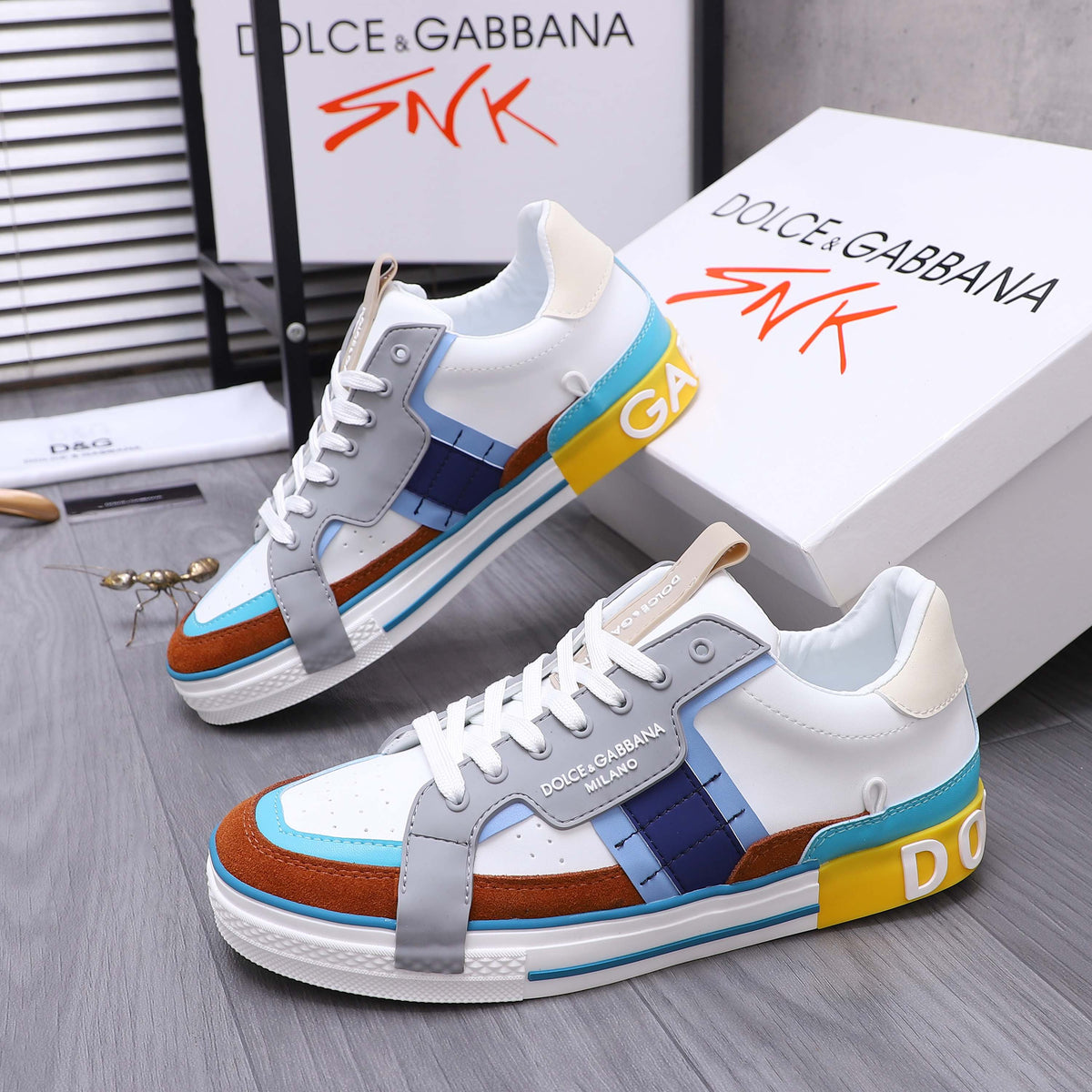 Dolce & Gabbana DG Couple's Casual Sneakers