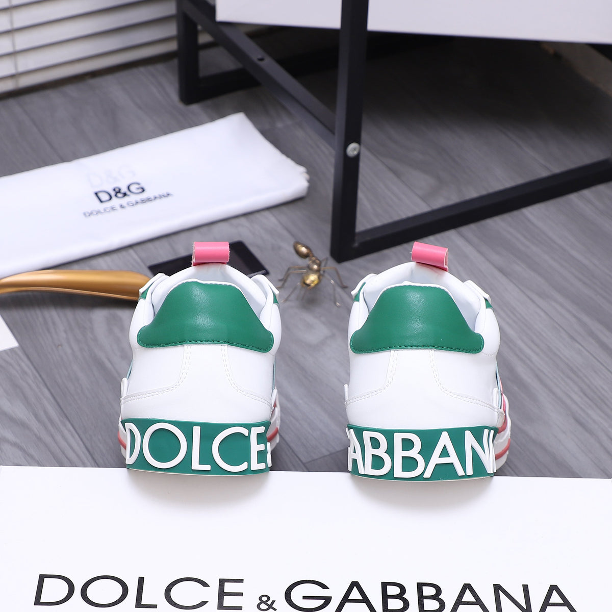 Dolce & Gabbana DG Couple's Casual Sneakers