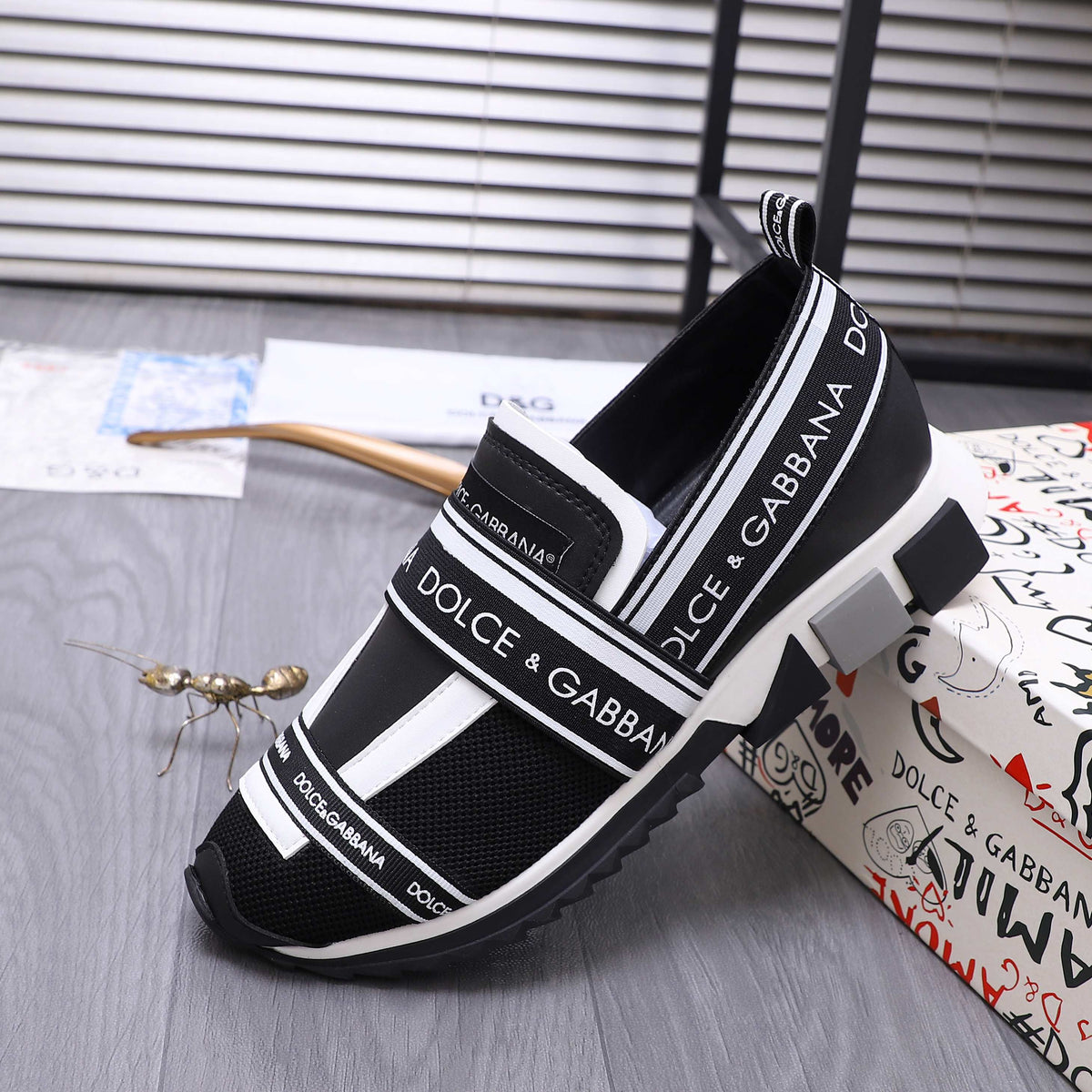 Dolce & Gabbana DG Couple's Suede Casual Sneakers
