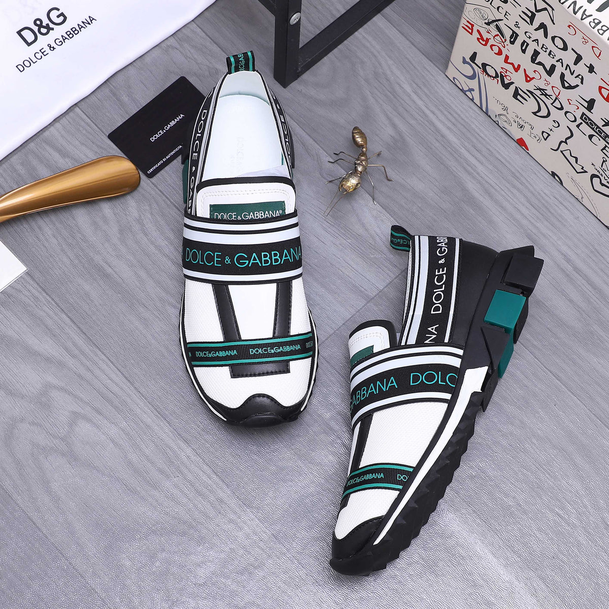 Dolce & Gabbana DG Couple's Suede Casual Sneakers
