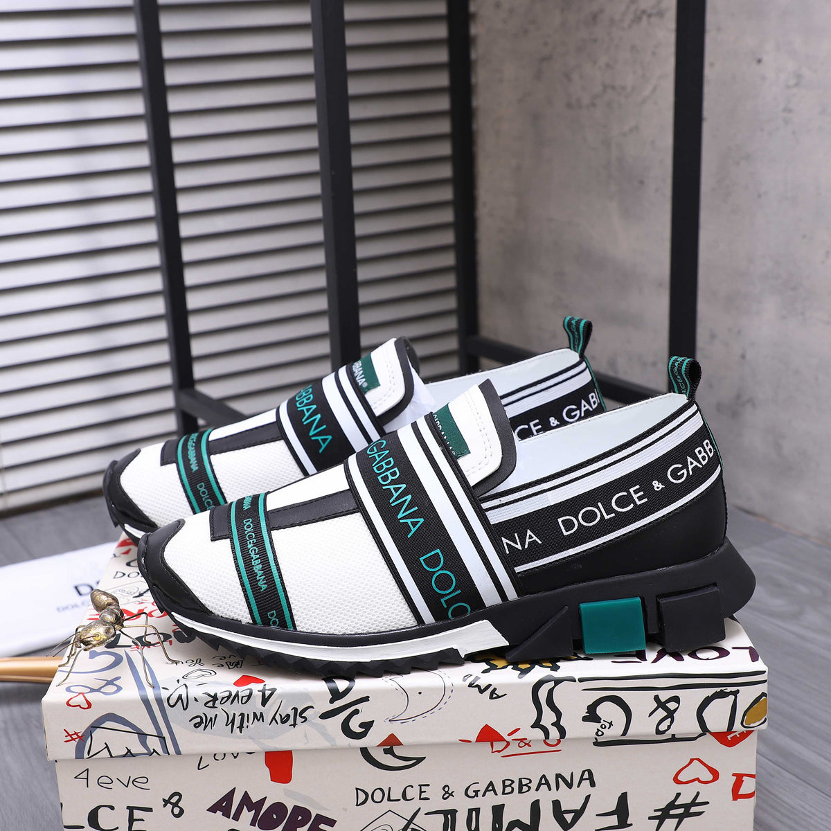 Dolce & Gabbana DG Couple's Suede Casual Sneakers