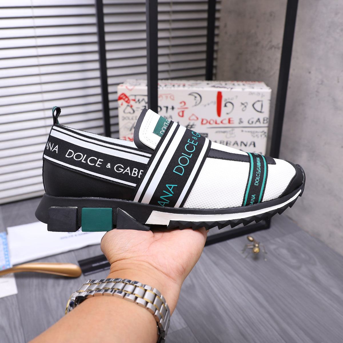Dolce & Gabbana DG Couple's Suede Casual Sneakers