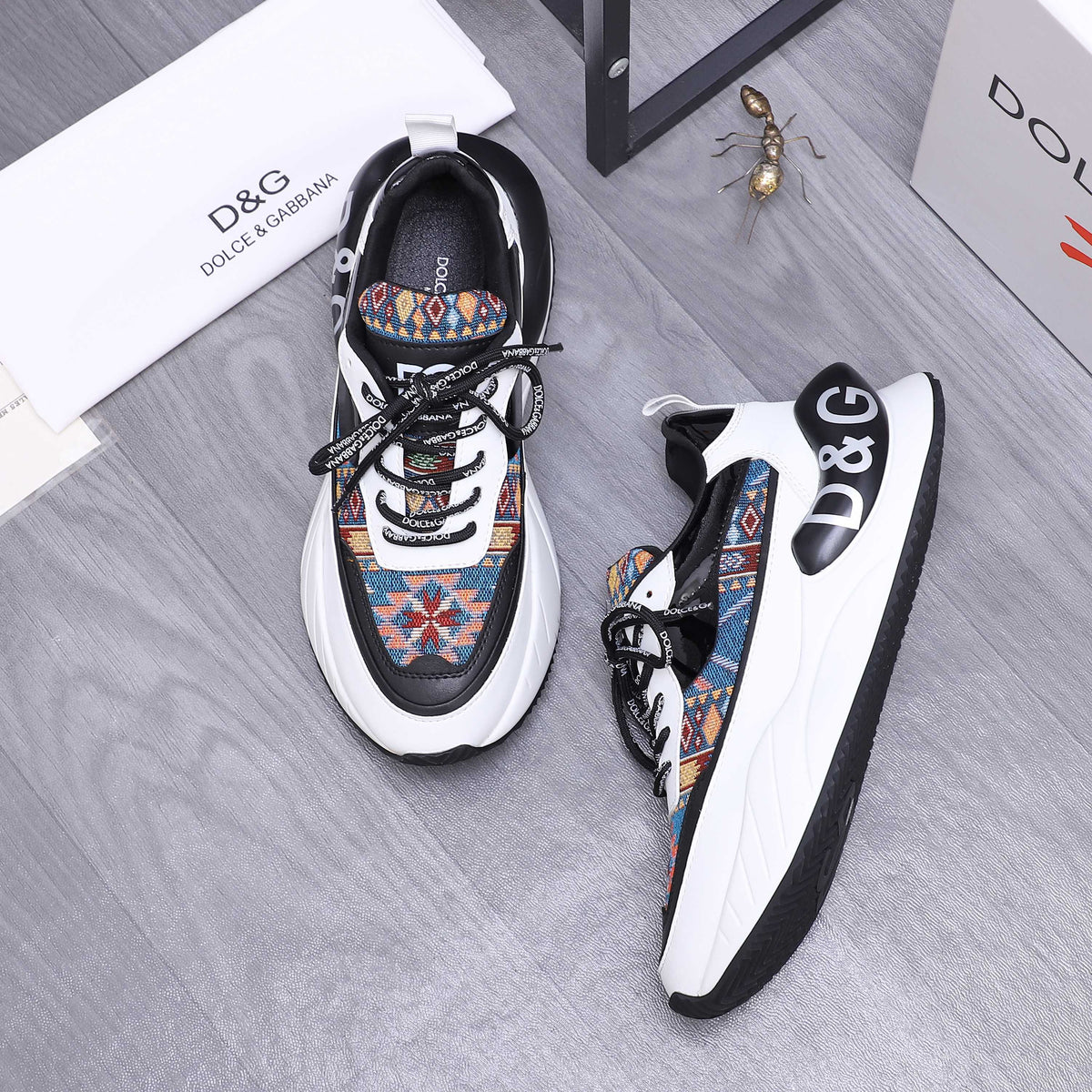 Dolce & Gabbana DG Couple's Suede Casual Sneakers