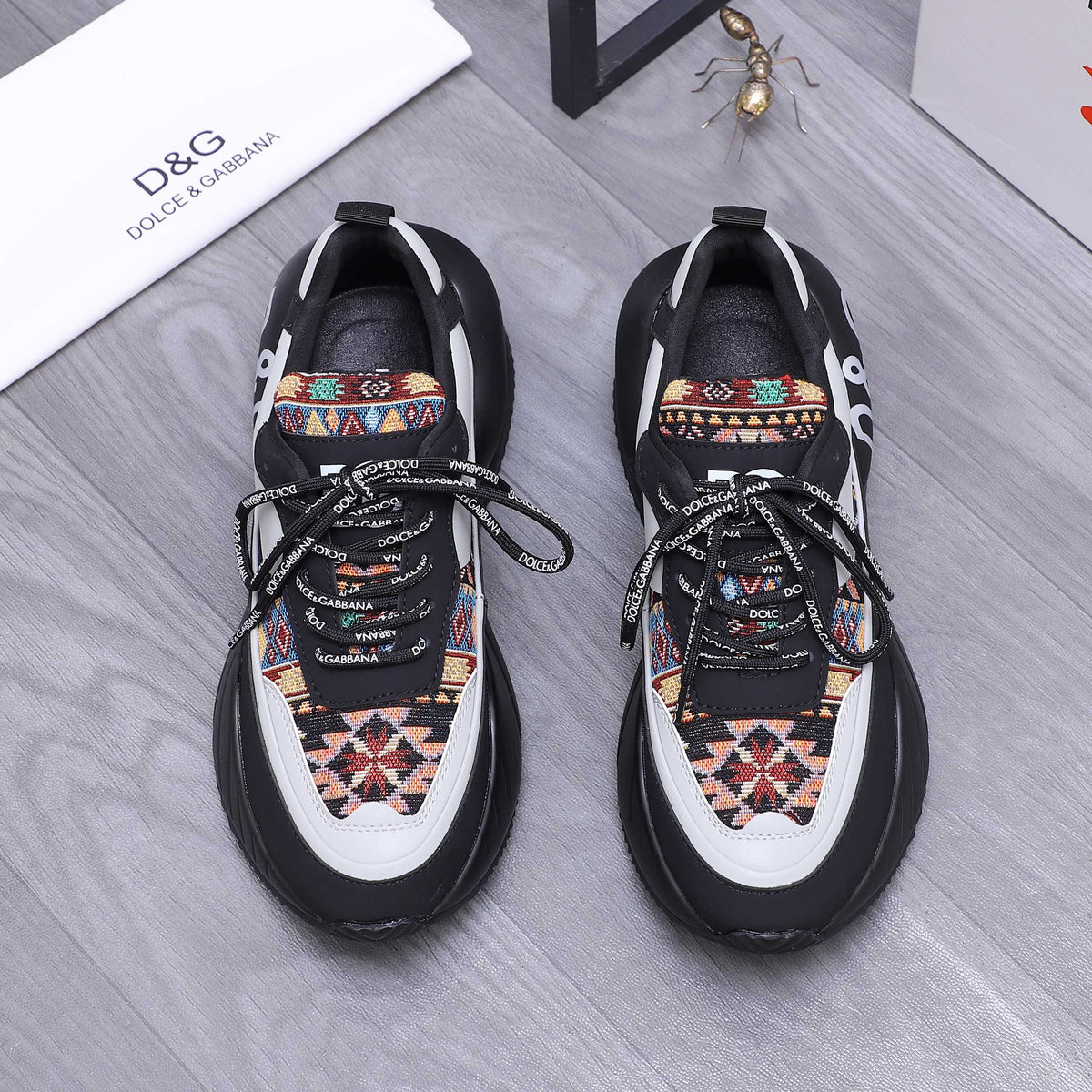 Dolce & Gabbana DG Couple's Suede Casual Sneakers