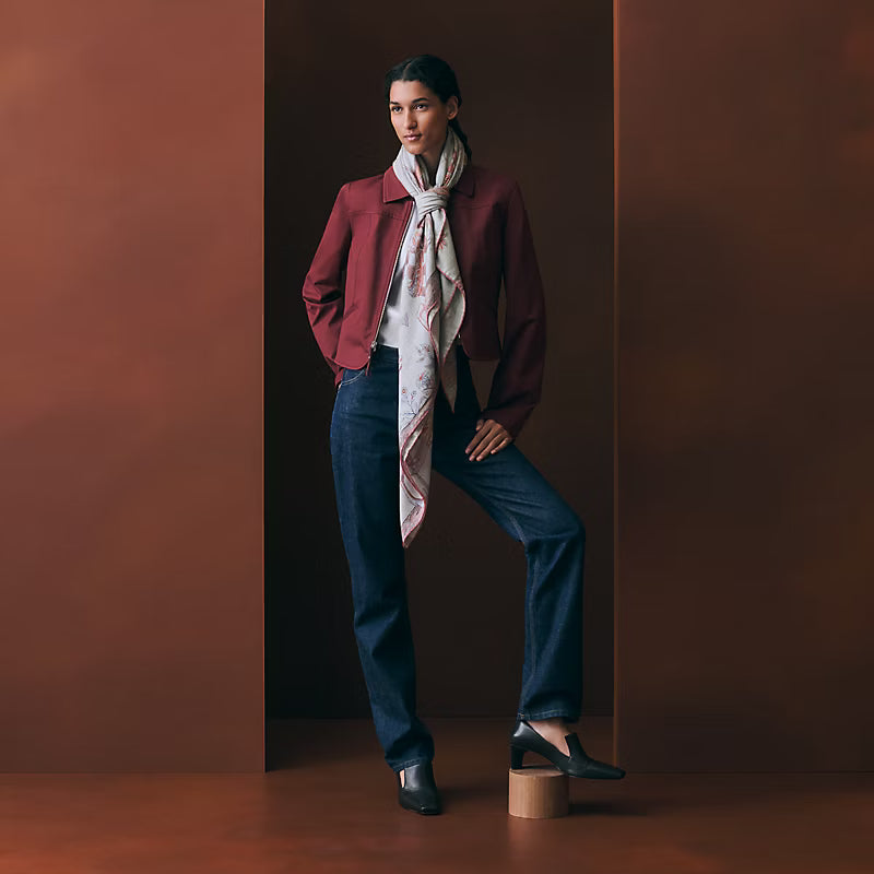 velvet fashion accessory for women - alternate angle view 2
