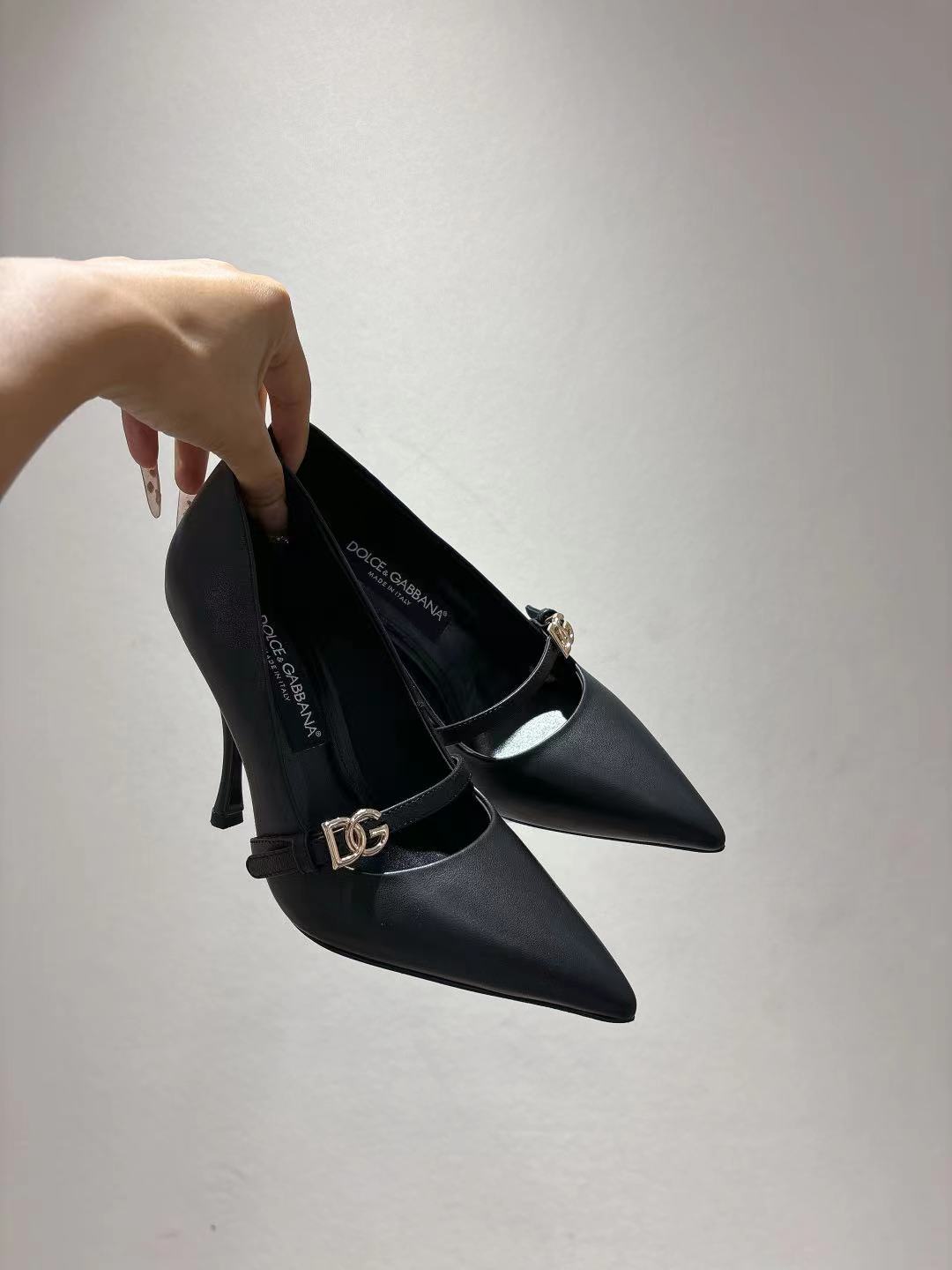 Dolce & Gabbana DG Women's Pointed-Toe Leather Heels