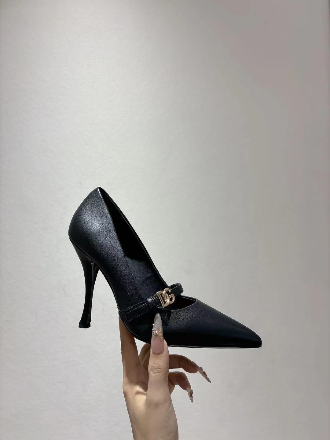 Dolce & Gabbana DG Women's Pointed-Toe Leather Heels