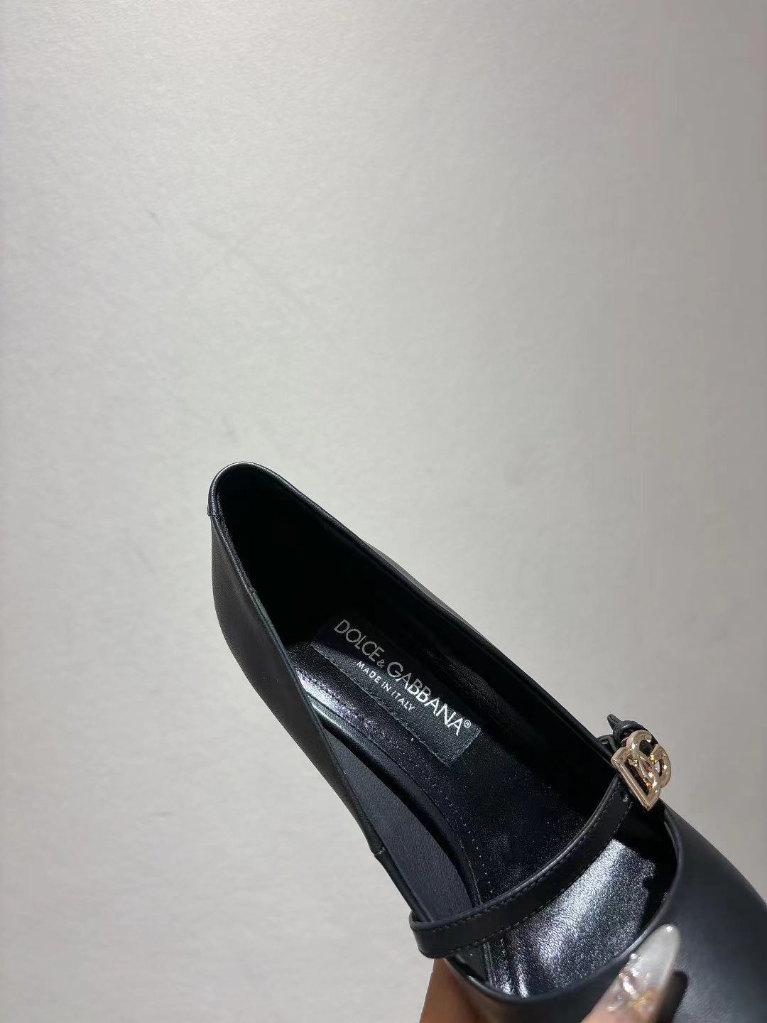 Dolce & Gabbana DG Women's Pointed-Toe Leather Heels