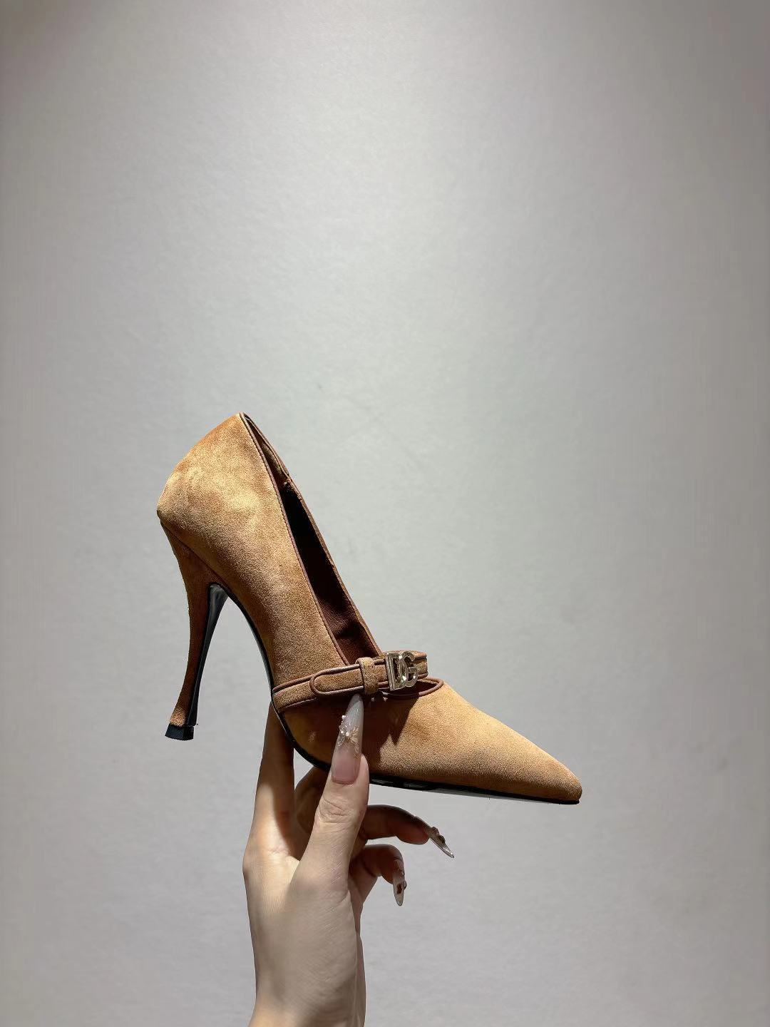 Dolce & Gabbana DG Women's Pointed-Toe Leather Heels