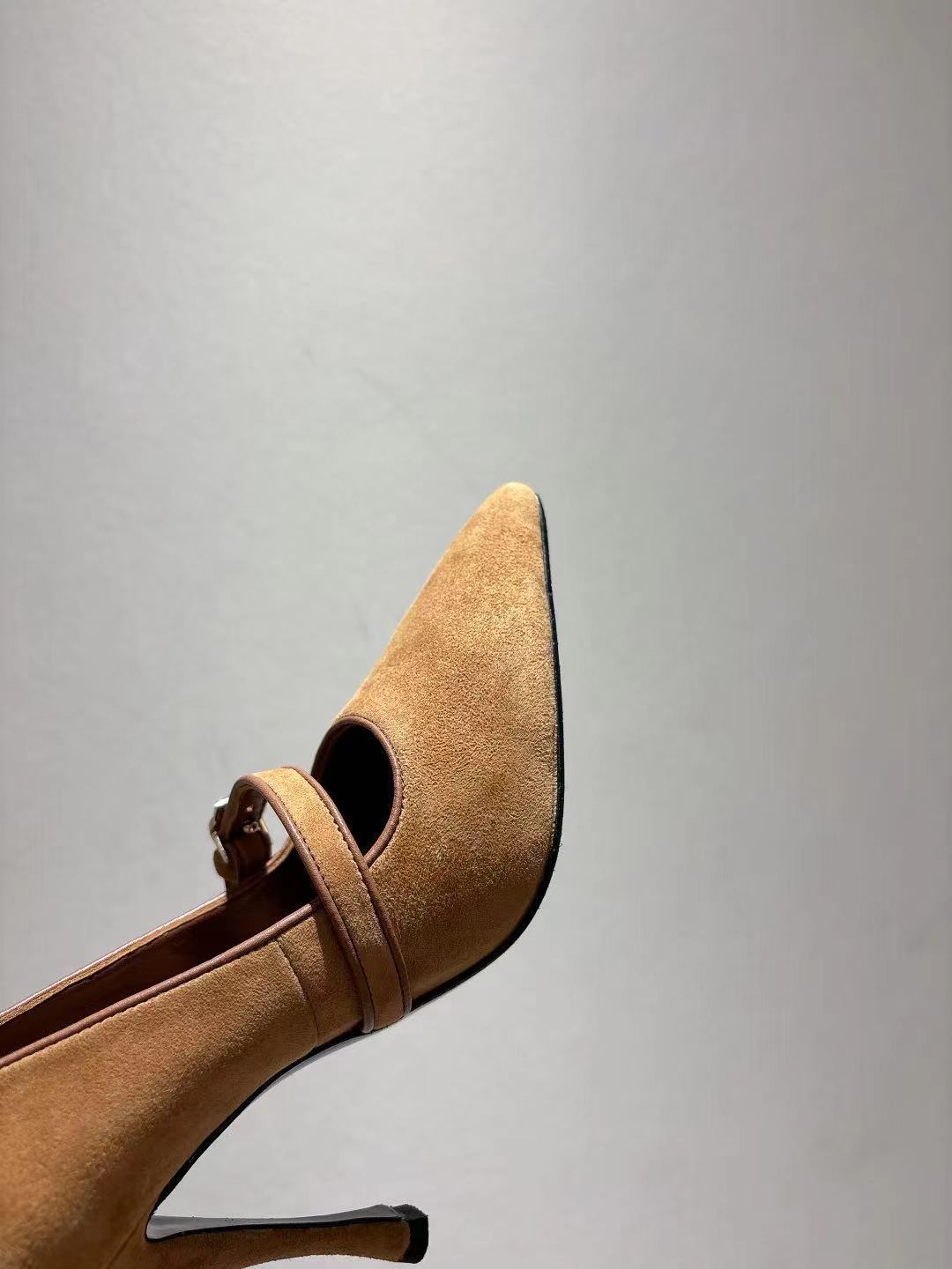 Dolce & Gabbana DG Women's Pointed-Toe Leather Heels