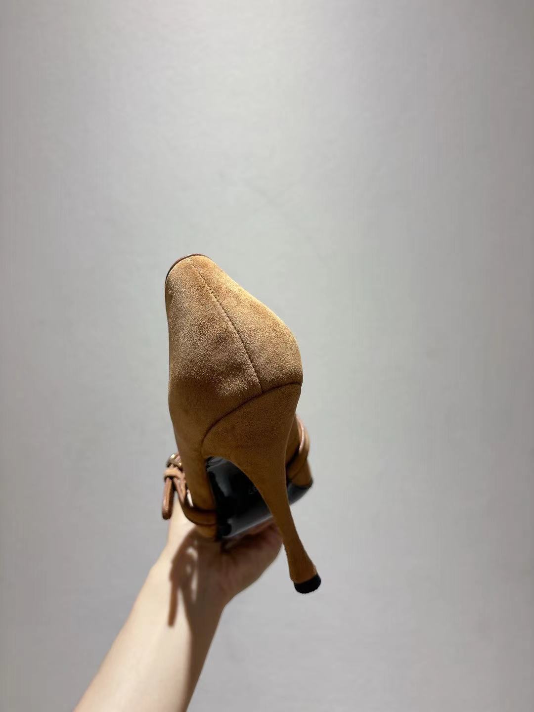 Dolce & Gabbana DG Women's Pointed-Toe Leather Heels