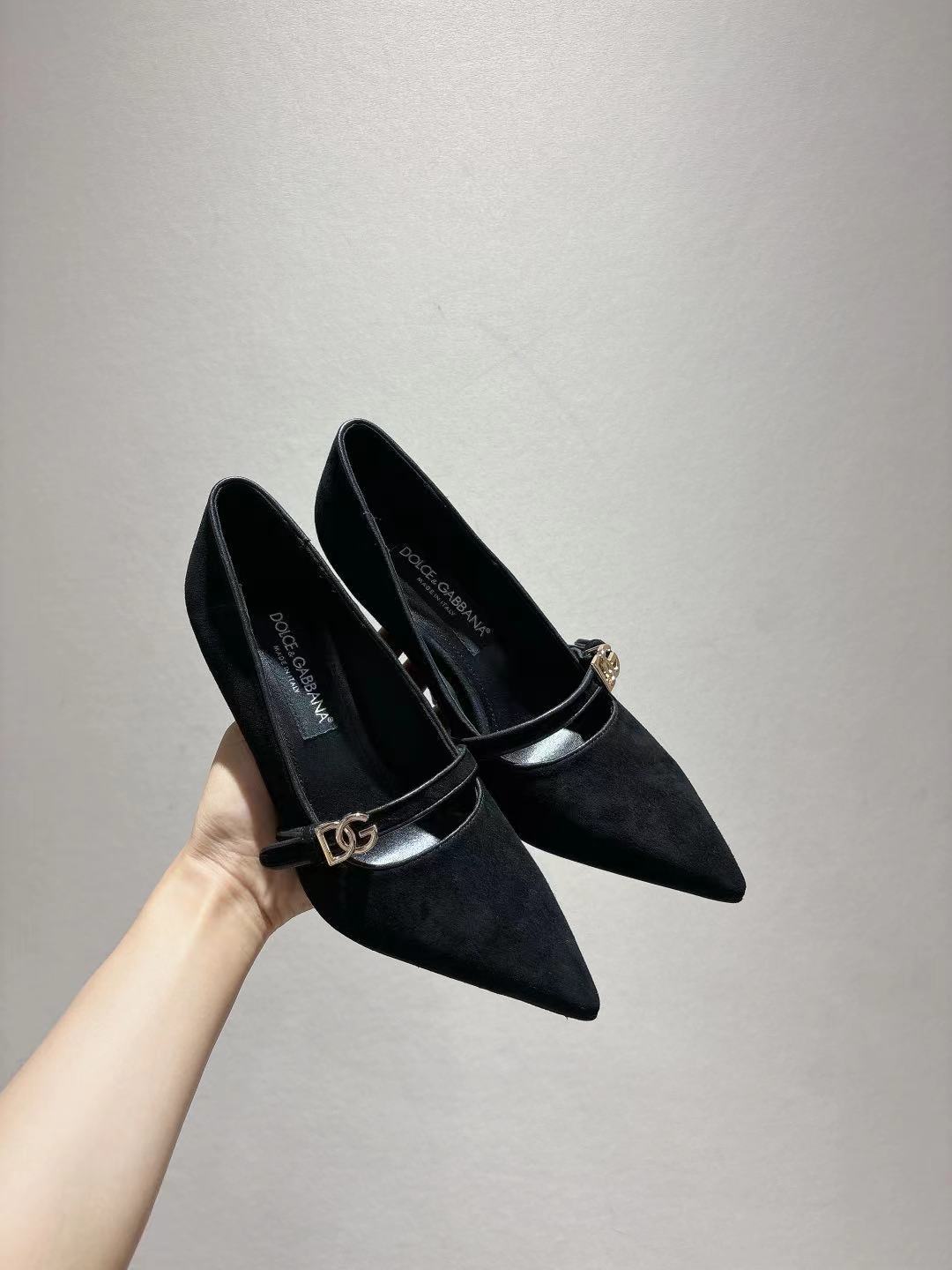 Dolce & Gabbana DG Women's Pointed-Toe Leather Heels