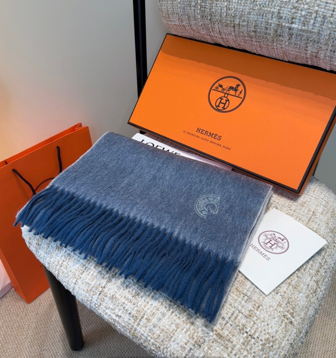 elegant Scarf for unisex couple - alternate angle view 5