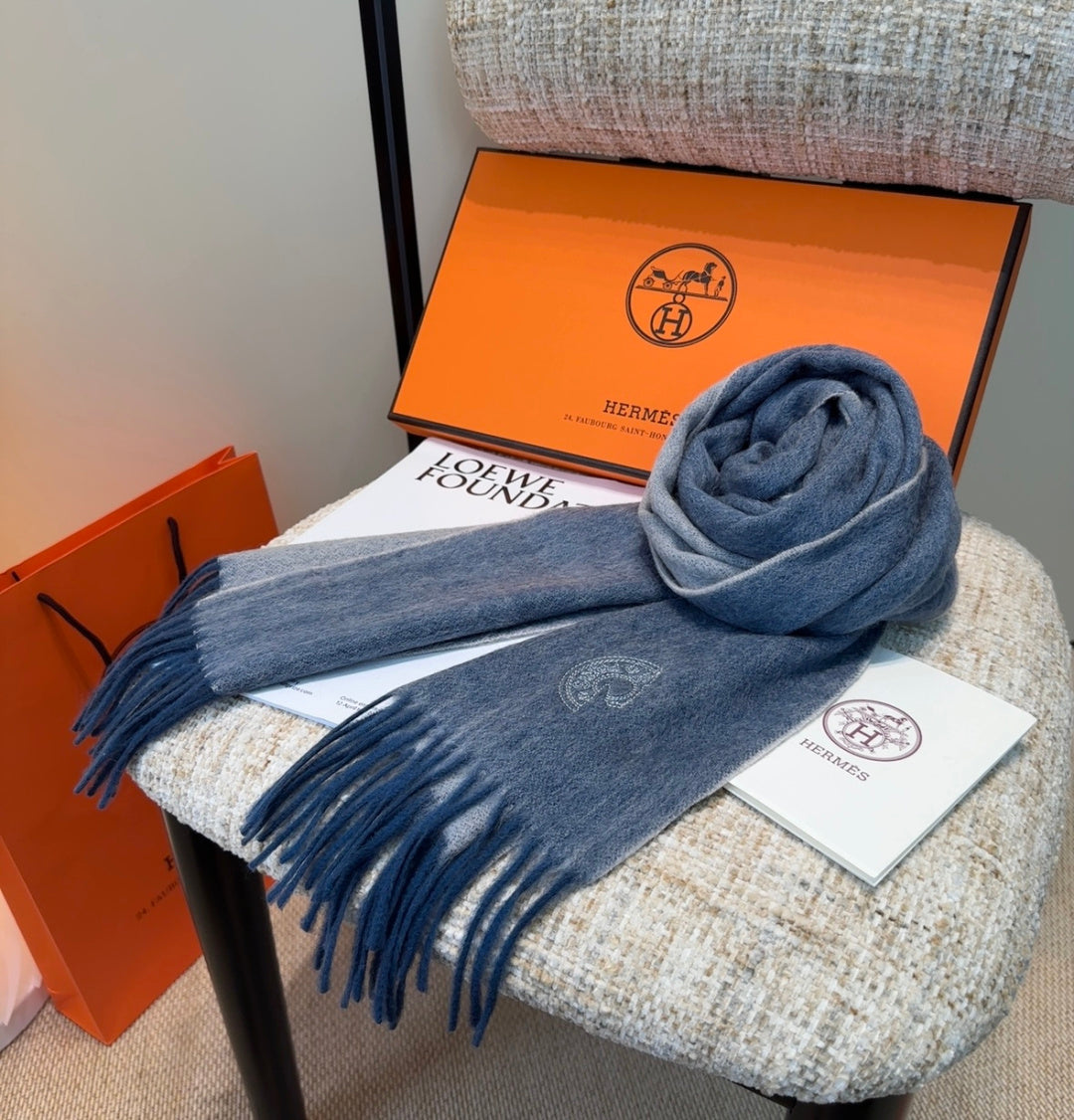 elegant Scarf for unisex couple - alternate angle view 8
