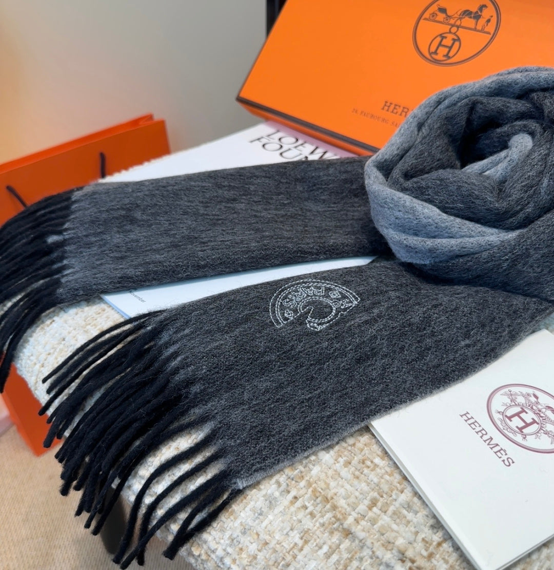 elegant Scarf for unisex couple - alternate angle view 9