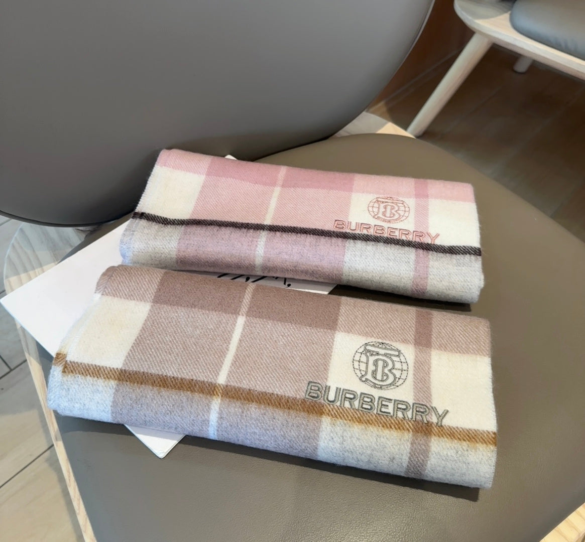 stylish Scarf for men - alternate angle view 3