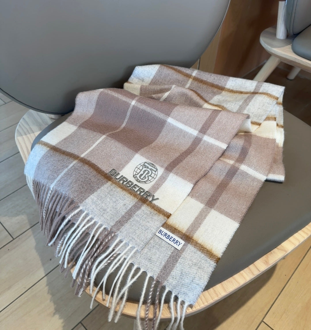 stylish Scarf for men - alternate angle view 6