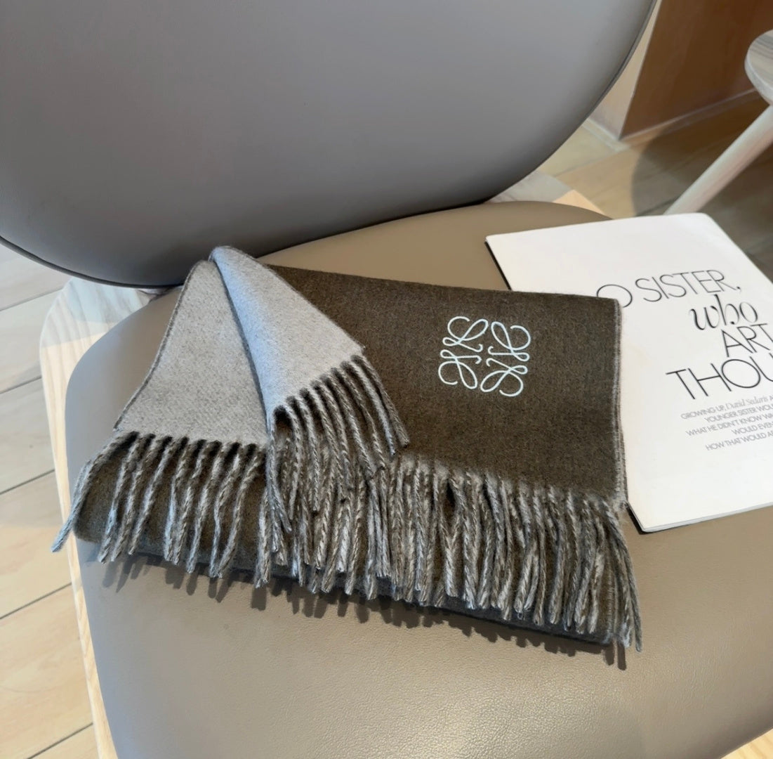 elegant Scarf for unisex couple - alternate angle view 5