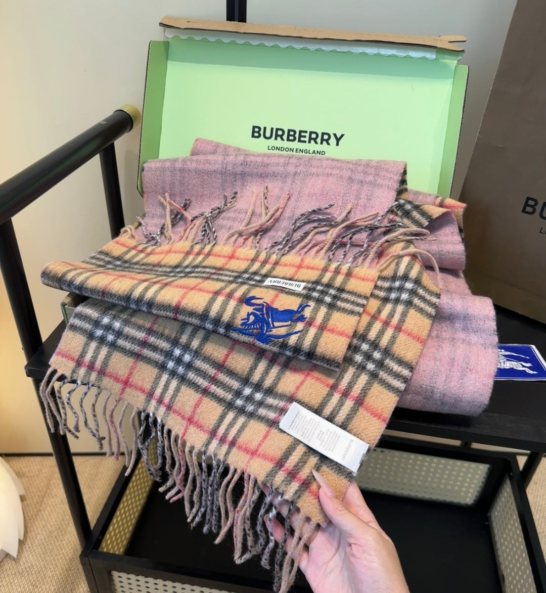 stylish Scarf for men - alternate angle view 10