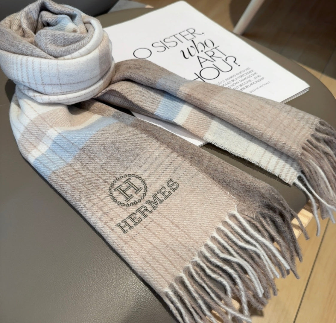 elegant Scarf for unisex couple - alternate angle view 8