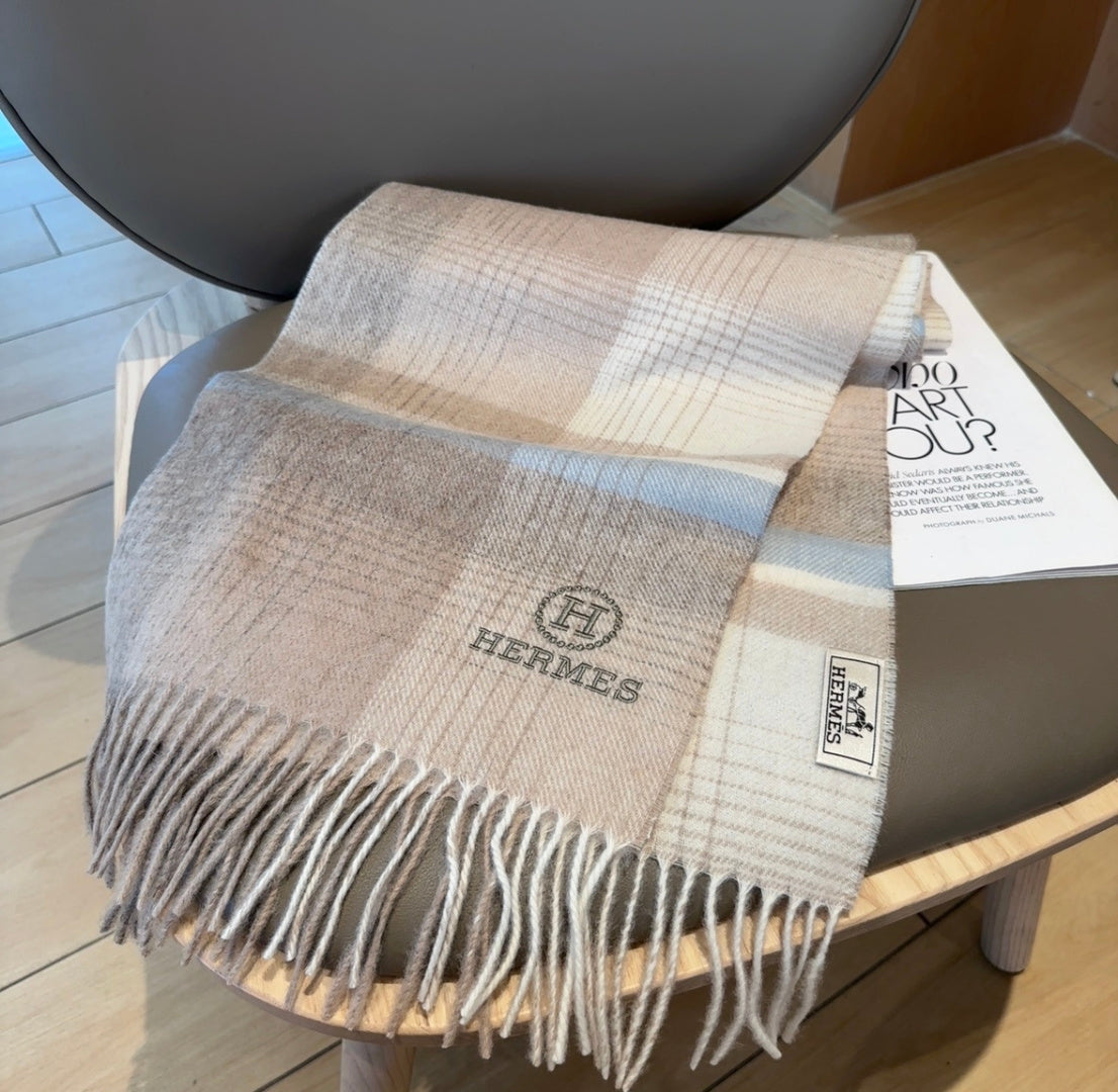 elegant Scarf for unisex couple - alternate angle view 7
