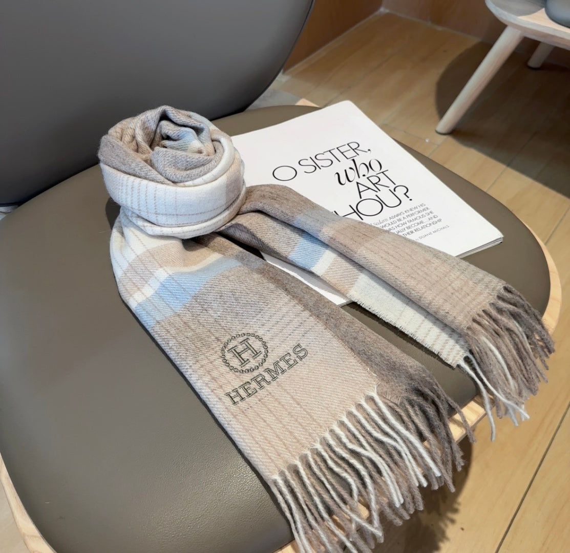 elegant Scarf for unisex couple - alternate angle view 9