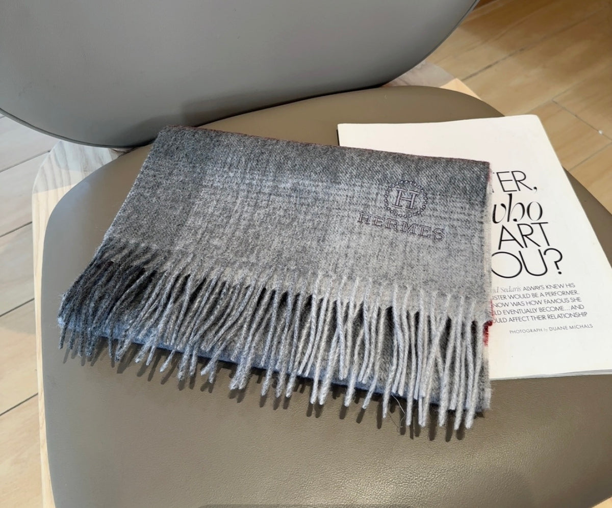 elegant Scarf for unisex couple - alternate angle view 6